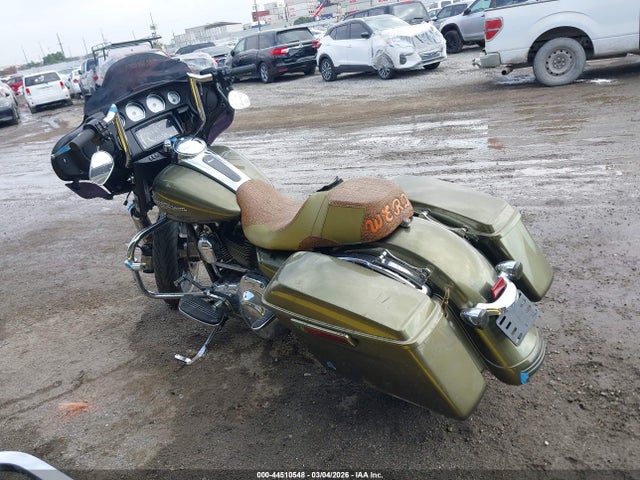 Harley-Davidson Flhx Street Glide 2016 1HD1KBM32GB678258 Image 3