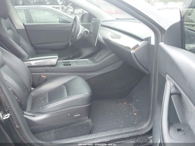 Продажа на аукционе авто 2022 Tesla Model Y Long Range Dual Motor All-wheel Drive, vin: 7SAYGDEE1NF507771, номер лота: 44510552