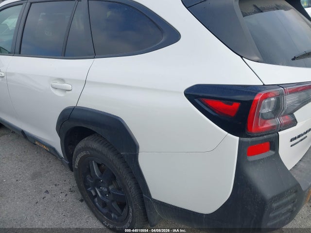 4S4BTGUD5S3131198 Subaru Outback Wilderness