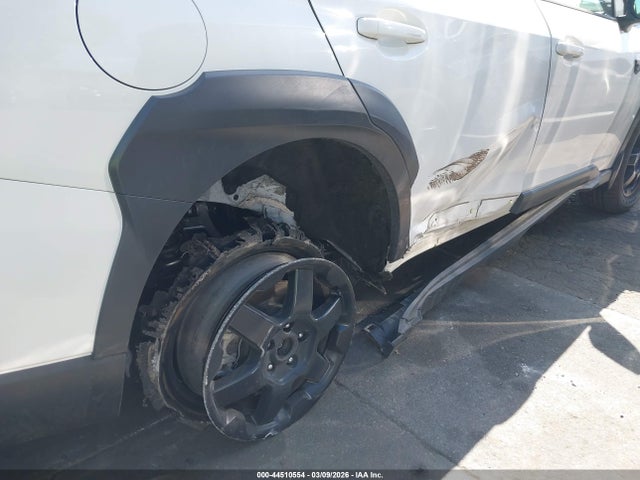 4S4BTGUD5S3131198 Subaru Outback Wilderness