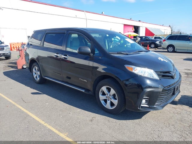 Toyota Sienna 2020 5TDZZ3DC4LS087633 Image 15