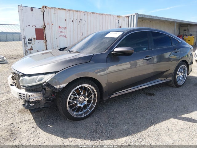 Honda Civic Sport 2020 19XFC2F83LE211795 Image 2