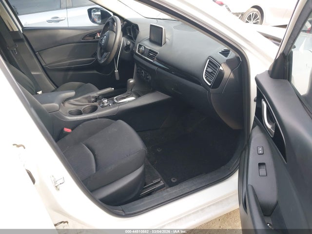 3MZBM1J77GM266490 Mazda Mazda3 I Sport