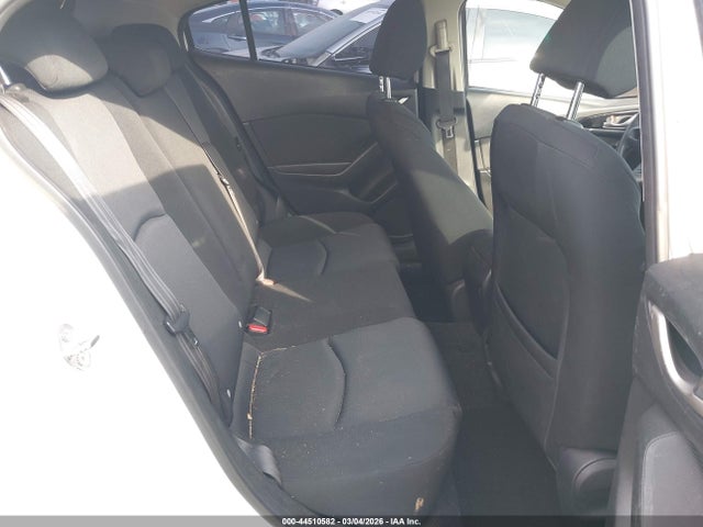 3MZBM1J77GM266490 Mazda Mazda3 I Sport