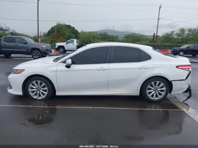 4T1B11HK7JU552067 Toyota CAMRY LE