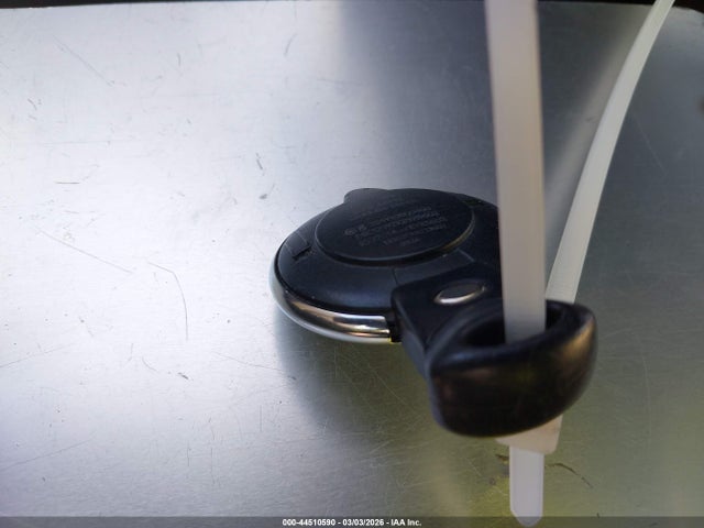 2011 MINI COOPER S WMWSV3C57BTY10548 Photo 10