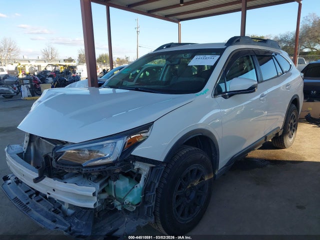 Subaru Outback Premium 2021 4S4BTADC4M3224706 Image 2