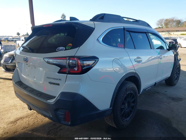 Subaru Outback Premium 2021 4S4BTADC4M3224706 Image 4