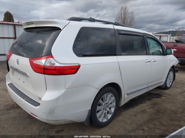 5TDDK3DC1FS110482 Toyota Sienna Limited Premium 7 Passenger