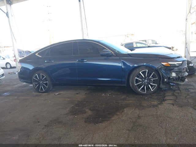 1HGCY2F88PA029637 Honda Accord Hybrid Touring