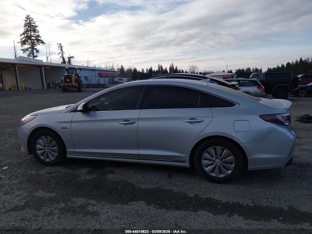 2017 HYUNDAI SONATA HYBRID KMHE24L35HA061312 Photo 5