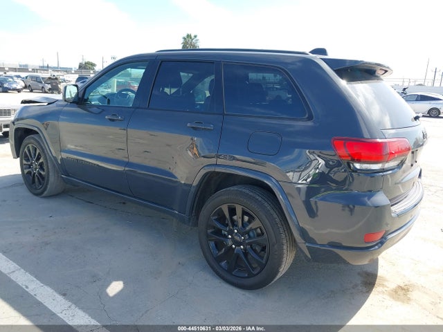 1C4RJEAG0HC965562 Jeep Grand Cherokee Altitude 4x2