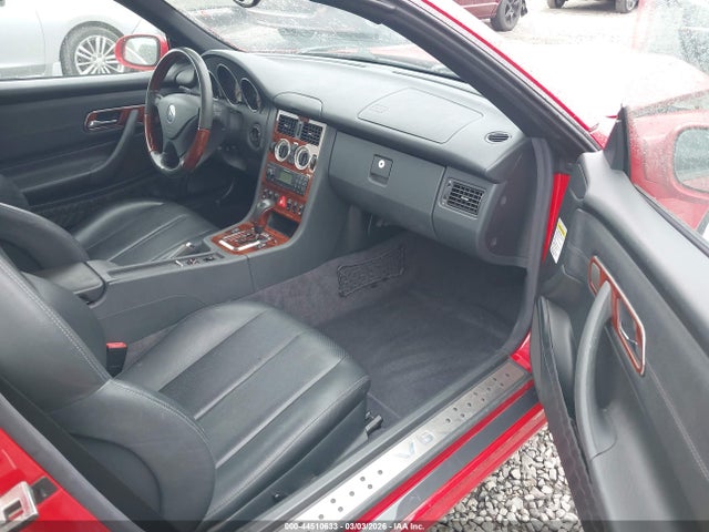 2001 Mercedes-benz Slk 320 მანქანა იყიდება აუქციონზე, vin: WDBKK65F11F198734, აუქციონის ნომერი: 44510633