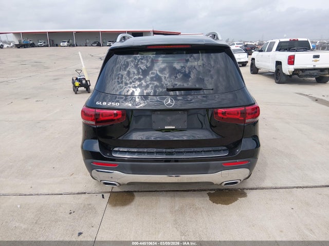 WDC4M4GB0LW005893 Mercedes-Benz GLB 250