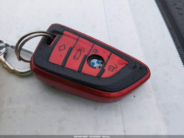 5UX53DP02P9R81415 BMW X3 Xdrive30i