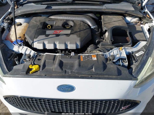 Ford FOCUS ST 2017 1FADP3L90HL296288 Image 10