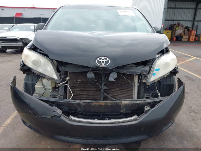 2014 TOYOTA SIENNA 5TDYK3DC5ES455126 Photo 5