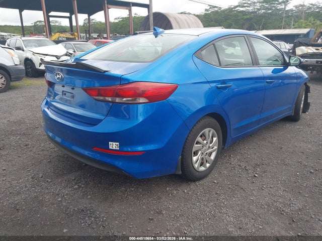 2017 HYUNDAI ELANTRA KMHD74LF3HU422039 Photo 3