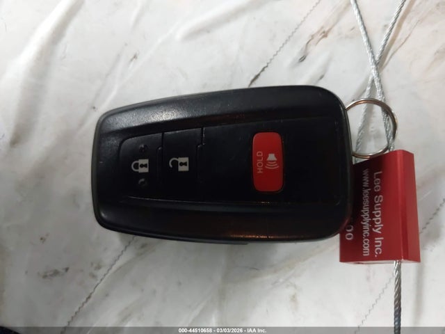 Toyota Prius Four 2016 JTDKARFU8G3512425 Image 11
