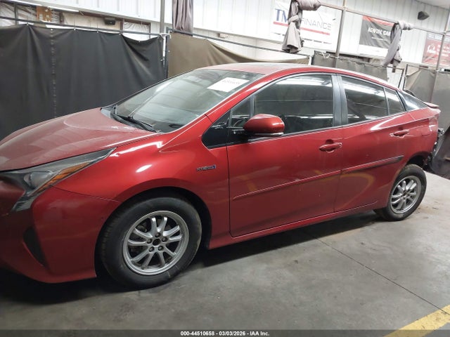 Toyota Prius Four 2016 JTDKARFU8G3512425 Image 14