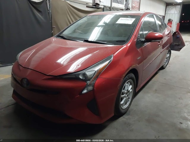 Toyota Prius Four 2016 JTDKARFU8G3512425 Image 2