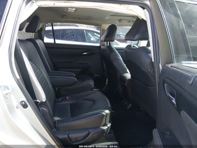 5TDHZRBH6LS024904 Toyota Highlander Xle