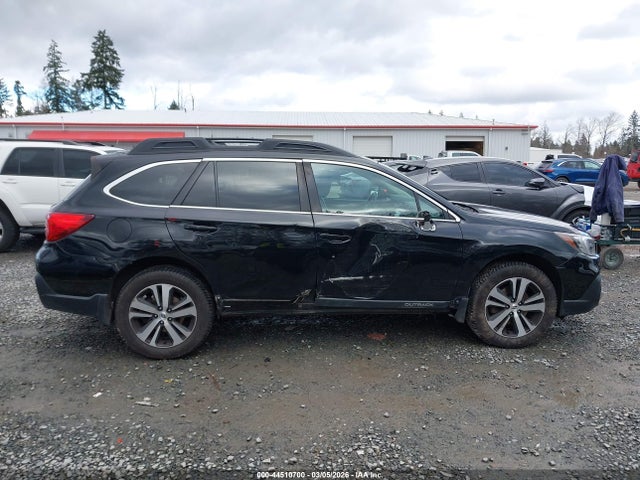 Продаж на аукціоні авто 2018 Subaru Outback 2.5i Limited, vin: 4S4BSANC5J3319076, номер лоту: 44510700