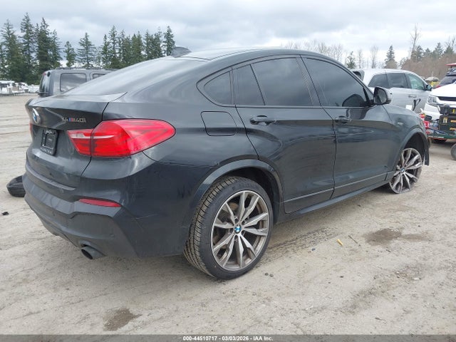 2017 BMW X4 5UXXW7C38H0U26704 Photo 3