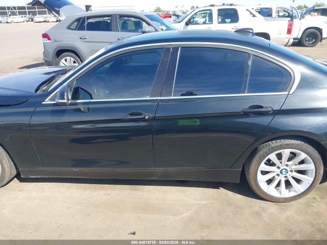 2013 Bmw 328i მანქანა იყიდება აუქციონზე, vin: WBA3A5C56DF355527, აუქციონის ნომერი: 44510725