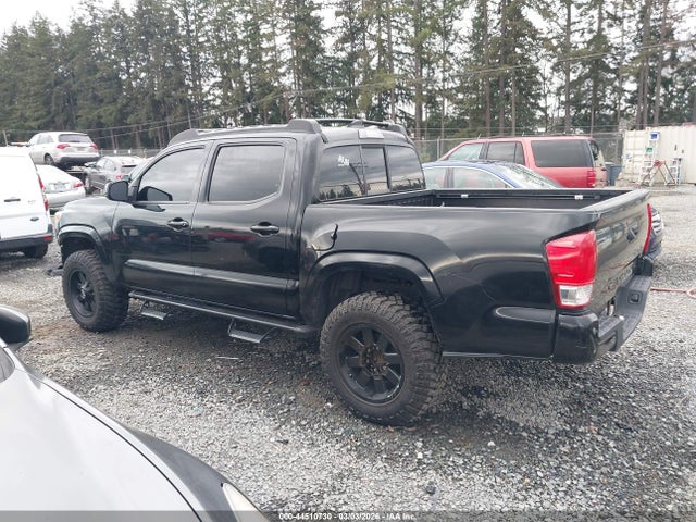 5TFAX5GN6HX100606 Toyota Tacoma Sr