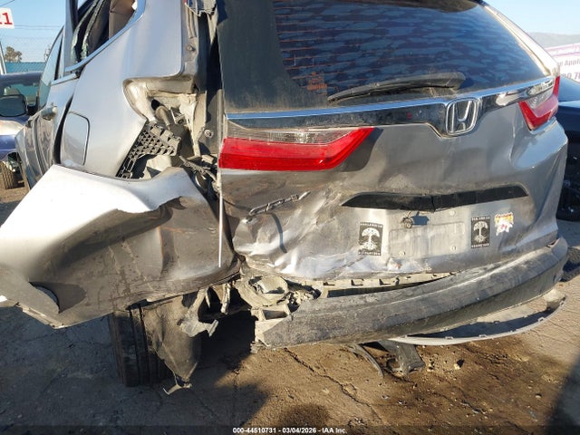 2018 HONDA CR-V 2HKRW5H32JH422955 Photo 5