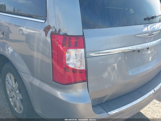 Продаж на аукціоні авто 2015 Chrysler Town & Country Touring, vin: 2C4RC1BG0FR529025, номер лоту: 44510738