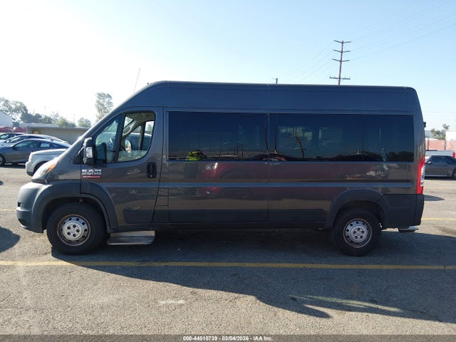 44510739 :رقم المزاد ، 3C6TRVPG4KE544053 vin ، 2019 Ram Promaster 2500 Window Van High Roof 159 Wb مزاد بيع