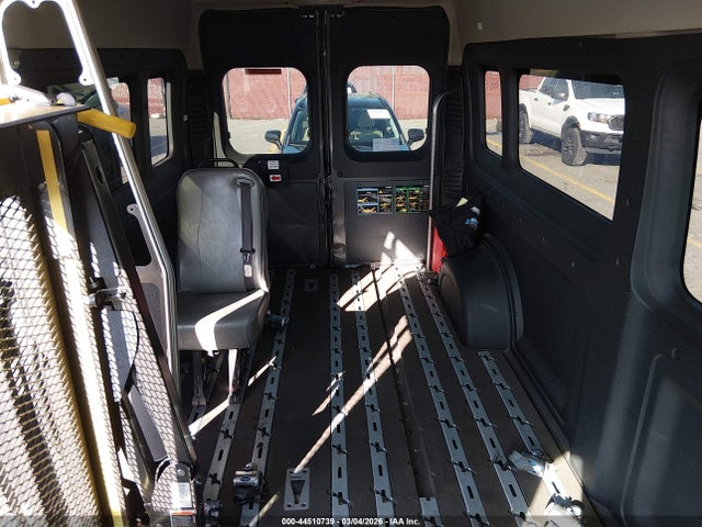 44510739 :رقم المزاد ، 3C6TRVPG4KE544053 vin ، 2019 Ram Promaster 2500 Window Van High Roof 159 Wb مزاد بيع