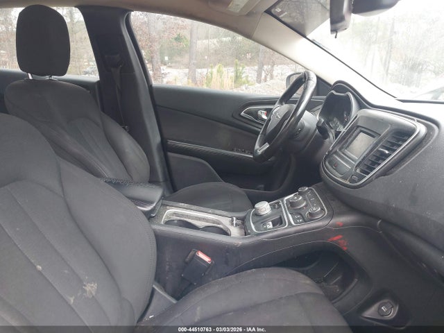 Продажа на аукционе авто 2015 Chrysler 200 Limited, vin: 1C3CCCAB7FN712320, номер лота: 44510763