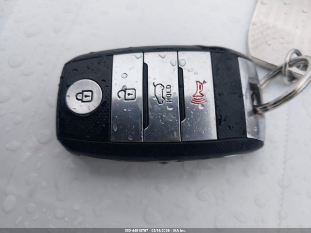 5XYKUDA75EG475127 KIA Sorento Ex V6