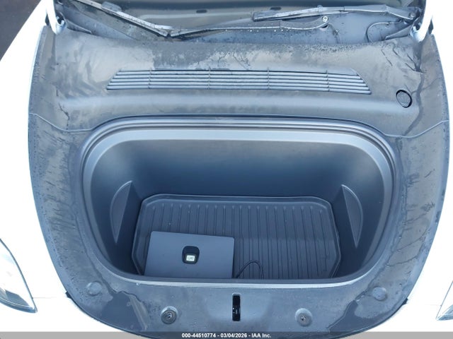 2021 TESLA MODEL Y 5YJYGDEE4MF231520 Photo 9