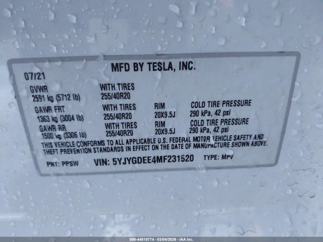 2021 TESLA MODEL Y 5YJYGDEE4MF231520 Photo 8