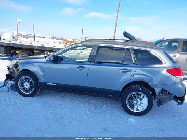 2010 Subaru Outback 2.5i Premium მანქანა იყიდება აუქციონზე, vin: 4S4BRBGC9A3342827, აუქციონის ნომერი: 44510777