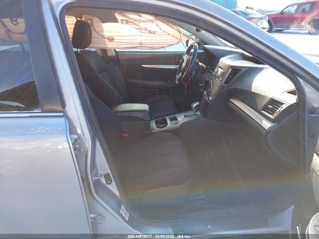 2010 Subaru Outback 2.5i Premium მანქანა იყიდება აუქციონზე, vin: 4S4BRBGC9A3342827, აუქციონის ნომერი: 44510777