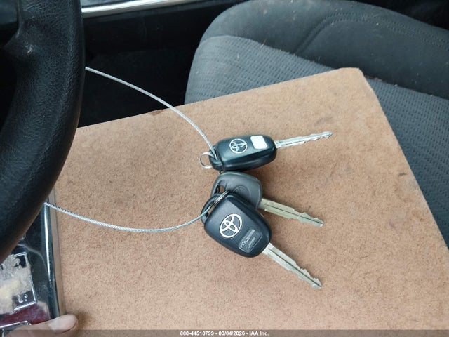 4T1BF1FK1HU277830 Toyota CAMRY LE