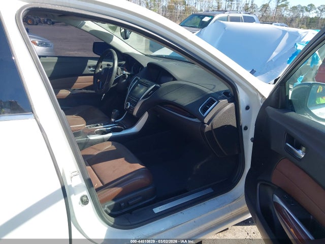 44510829 :رقم المزاد ، 19UUB1F33HA009303 vin ، 2017 Acura Tlx مزاد بيع