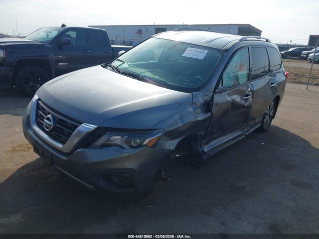 Nissan Pathfinder S 2018 5N1DR2MM9JC653292 Image 2