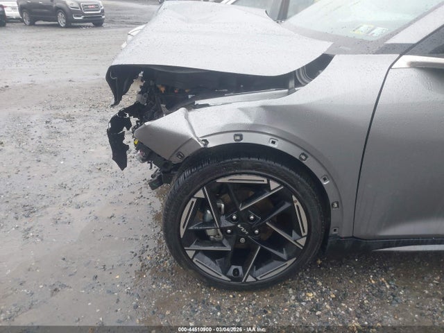 2025 Kia K4 Gt-line მანქანა იყიდება აუქციონზე, vin: 3KPFW4DE5SE175313, აუქციონის ნომერი: 44510900
