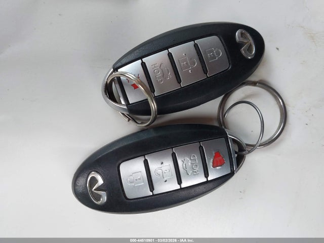 44510901 :رقم المزاد ، JN1CV6AR8FM650603 vin ، 2015 Infiniti Q40 مزاد بيع