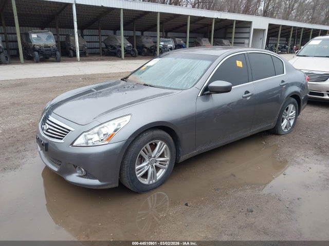 44510901 :رقم المزاد ، JN1CV6AR8FM650603 vin ، 2015 Infiniti Q40 مزاد بيع
