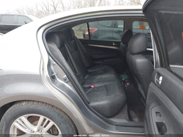 44510901 :رقم المزاد ، JN1CV6AR8FM650603 vin ، 2015 Infiniti Q40 مزاد بيع