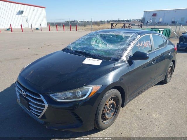 Hyundai ELANTRA SE 2017 KMHD74LF3HU096940 Image 2