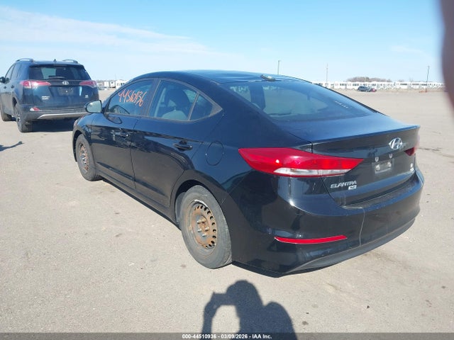 Hyundai ELANTRA SE 2017 KMHD74LF3HU096940 Image 3