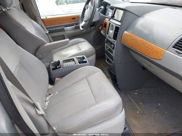Aukcja sprzedaży 2010 Chrysler Town & Country New Limited, vin: 2A4RR7DX2AR501888, numer aukcji: 44510937